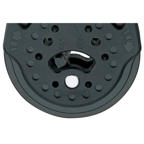 Harken 57mm Ratchet Block — Swivel, Becket Harken 57mm Ratchet Block — Swivel, Becket