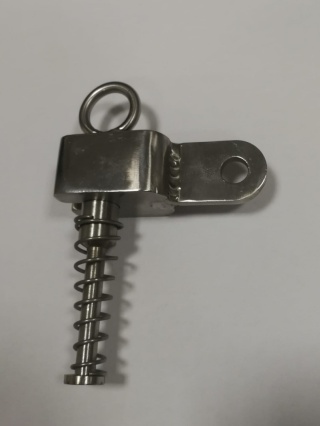 Orwa folding boom coupler