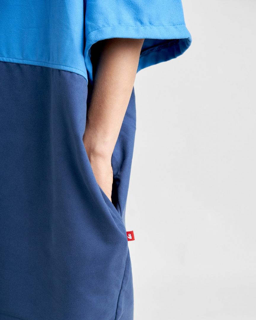 Rooster Quick Dry Poncho blue Rooster Quick Dry Poncho blue