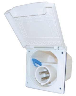 Maz GNIAZDO 230V/16A W OBUDOWIE